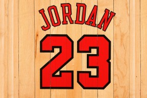 里根·史密斯刷新个人最佳成绩，梅根史密斯