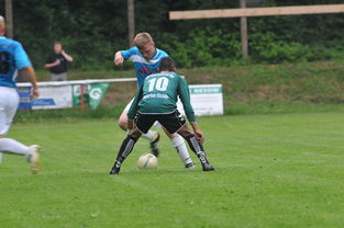 开云app官网网址-中国足球主题比赛战术解析，足球比赛体系与战术打法