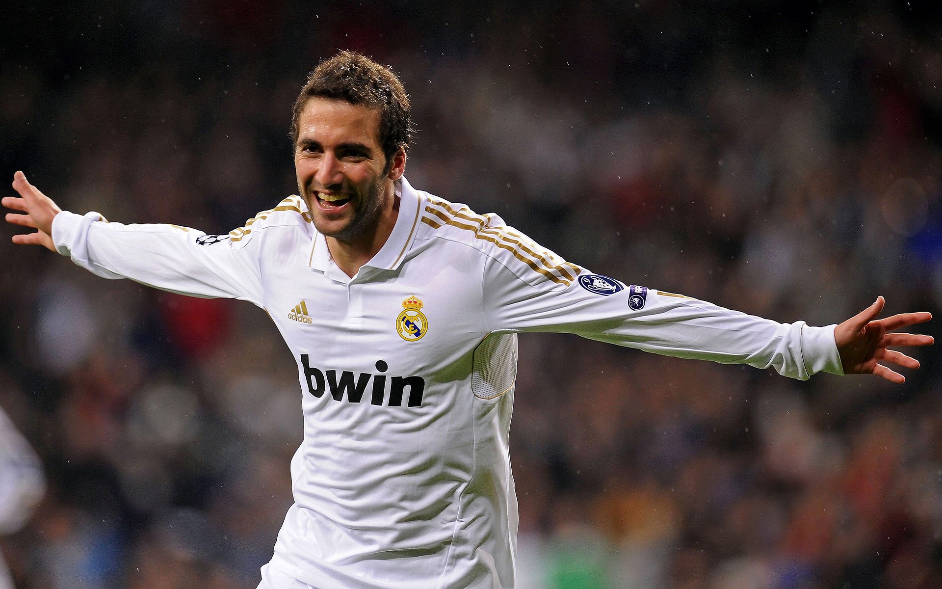 《CS_GO》新赛季线上线下同步，比赛公平性再提升，csgo线下赛和线上赛区别大吗